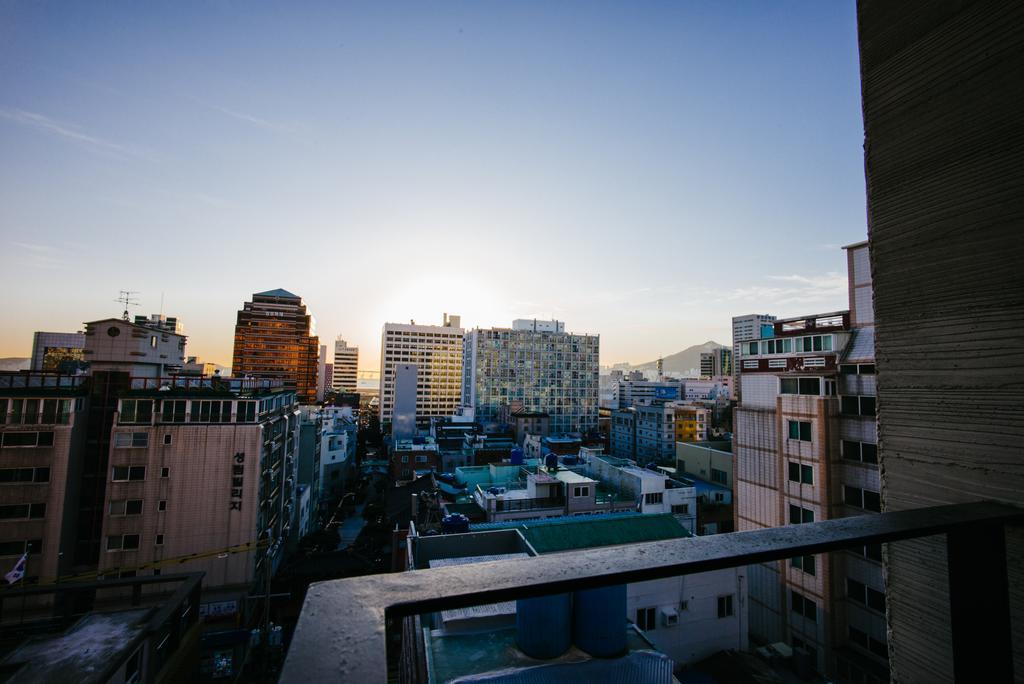 Morning Dew Guesthouse Busan Exterior photo