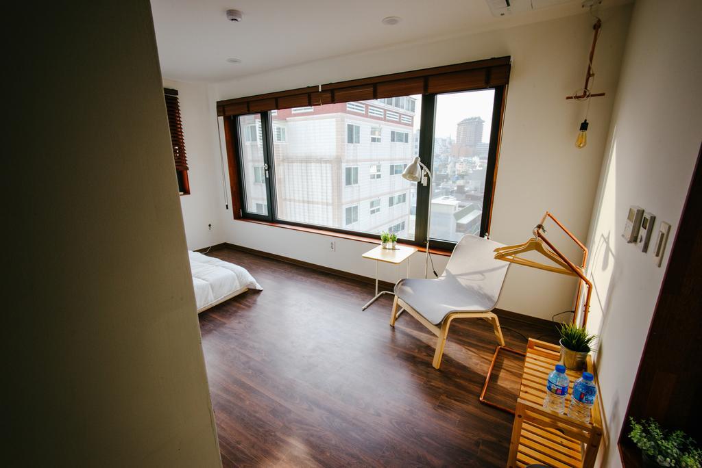 Morning Dew Guesthouse Busan Exterior photo