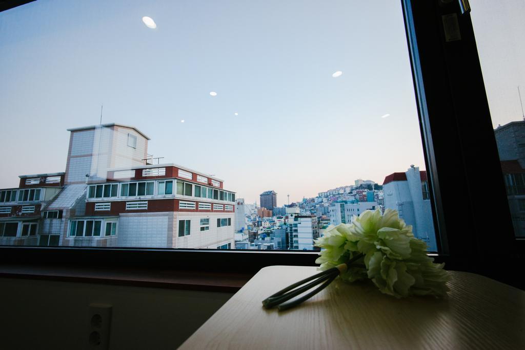 Morning Dew Guesthouse Busan Exterior photo