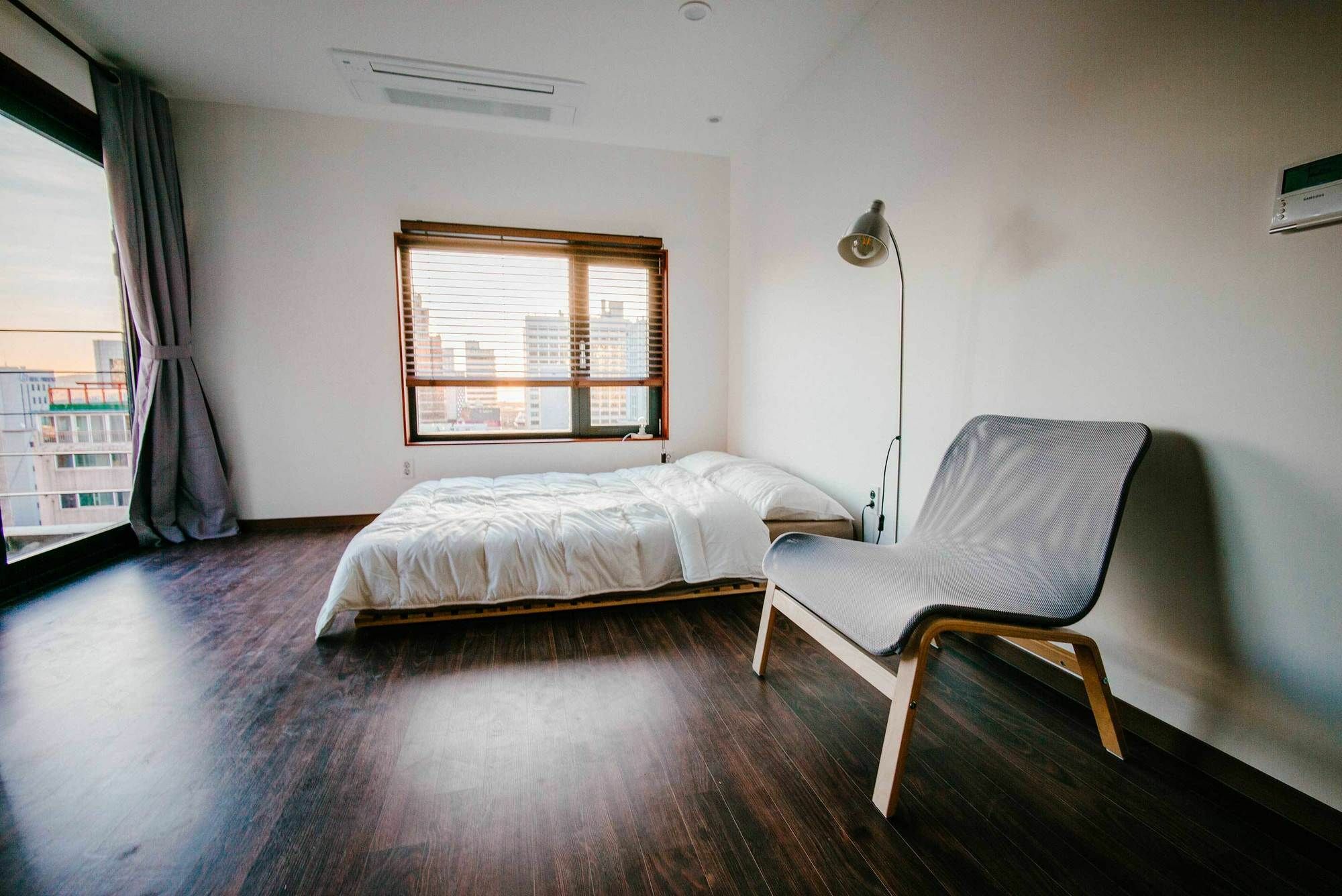 Morning Dew Guesthouse Busan Exterior photo