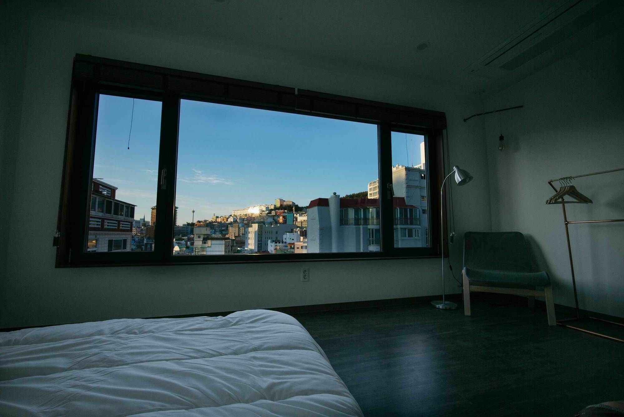 Morning Dew Guesthouse Busan Exterior photo